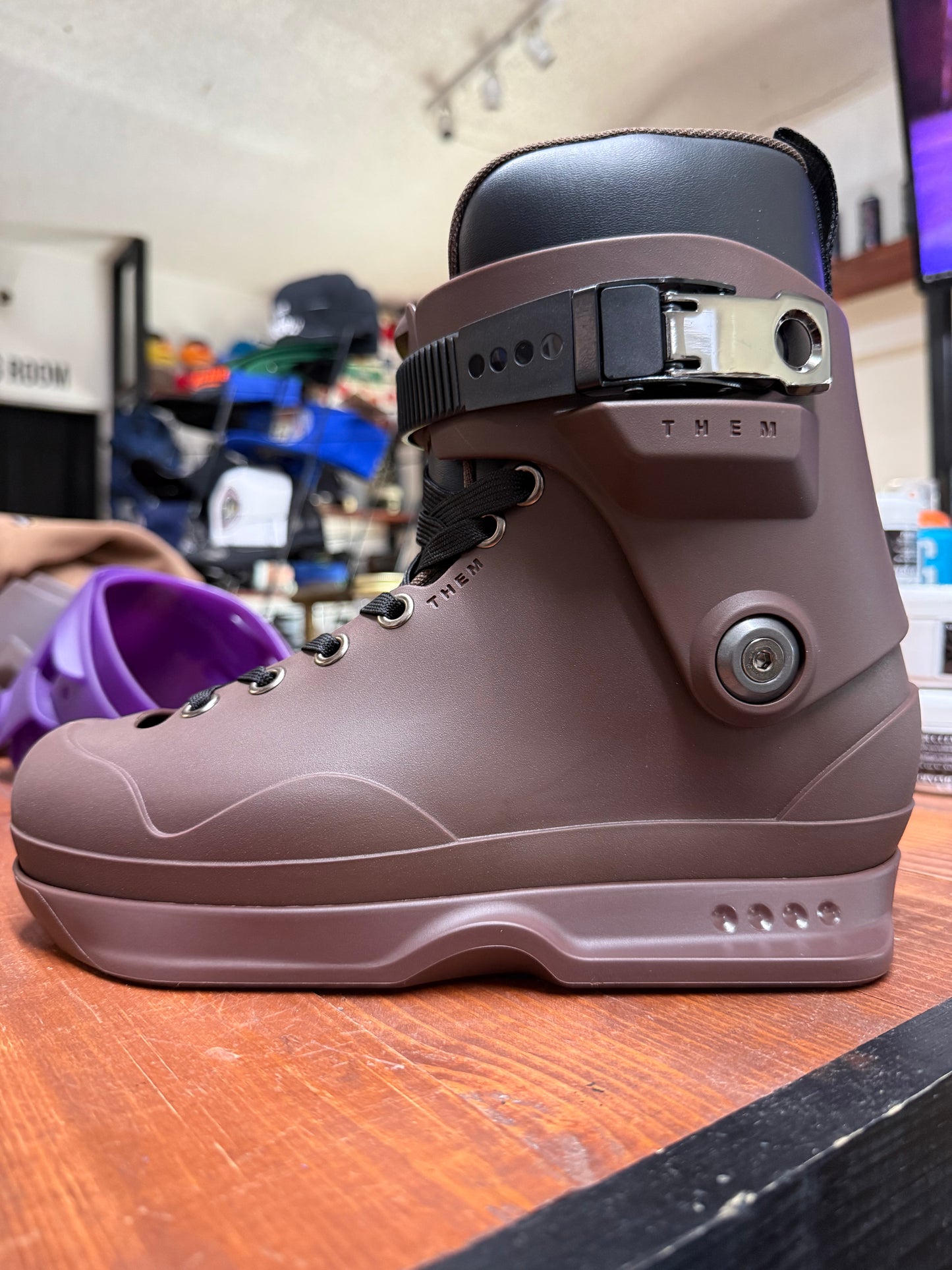 Them Skates 909 SEAN DARST PRO MODEL - BOOT ONLY - BURGUNDY